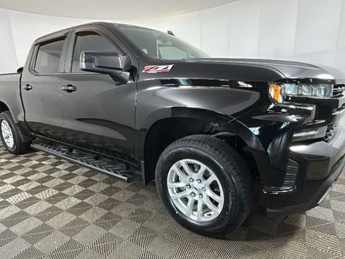 Used 2021 Chevrolet Silverado 1500 RST w/ Z71 Off-Road Package AWD/4WD image 2