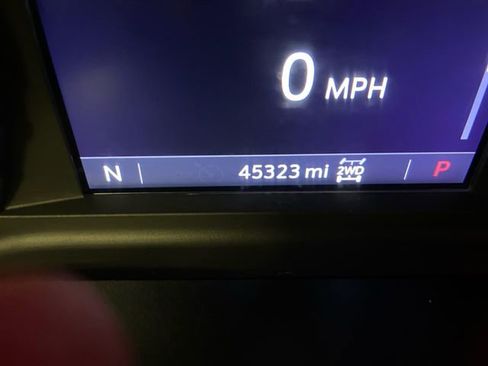 Used 2021 Chevrolet Silverado 1500 RST image 18