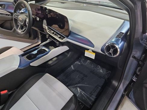 New 2026 Chevrolet Equinox EV LT w/ LPO, All-Weather Mat Package FWD image 10