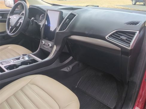 Used 2023 Ford Edge SEL w/ Convenience Package image 35