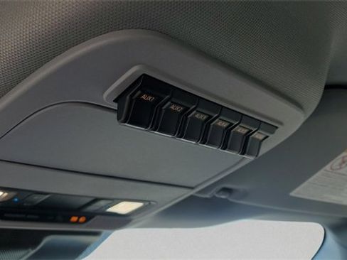 New 2026 Ford F250 XLT w/ XLT Premium Package image 43