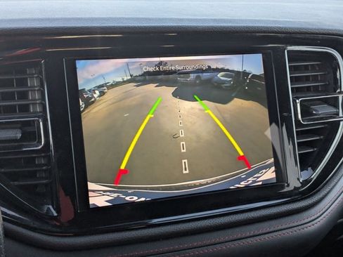 Used 2023 Dodge Durango GT image 14