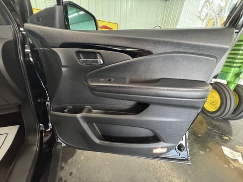 Used 2021 Honda Passport Elite image 41