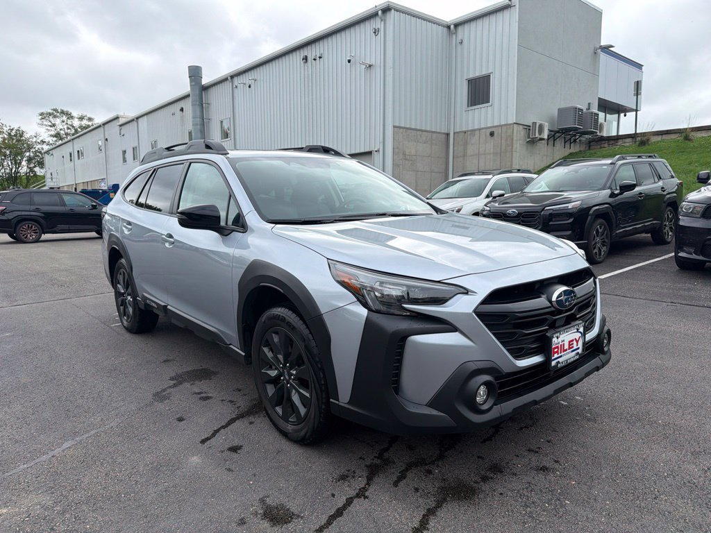 Certified 2024 Subaru Outback Onyx Edition XT AWD/4WD image 4