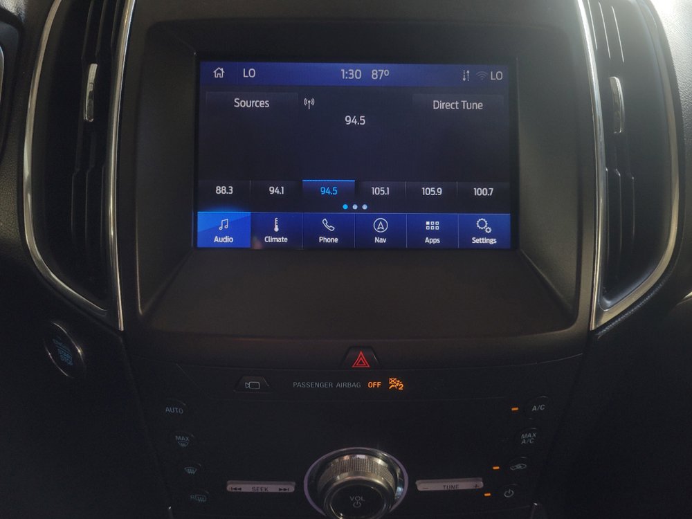Used 2020 Ford Edge Titanium w/ Equipment Group 301A FWD image 25