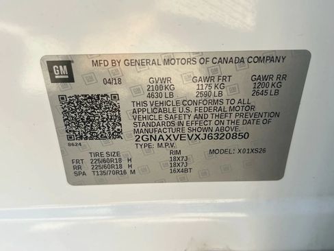 Used 2018 Chevrolet Equinox Premier w/ LPO, Cargo Package AWD/4WD image 32
