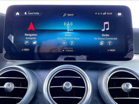 Used 2022 Mercedes-Benz GLC 300 4MATIC Coupe image 36