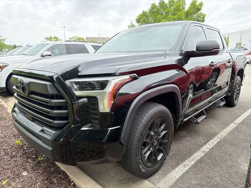 Used 2023 Toyota Tundra SR5 RWD image 3