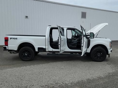 Used 2023 Ford F250 Lariat w/ Lariat Ultimate Package AWD/4WD image 34