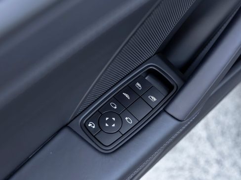 Certified 2026 Porsche 911 Carrera T RWD image 23
