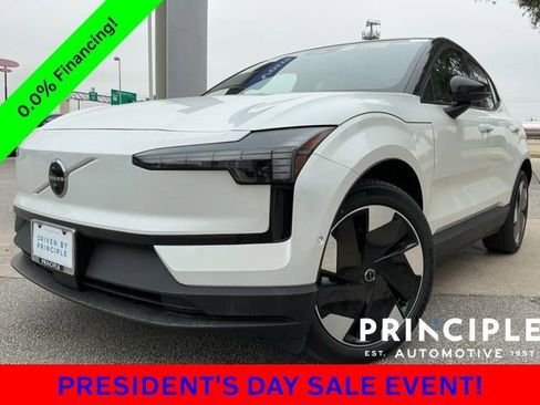 New 2026 Volvo EX30 Ultra image 5