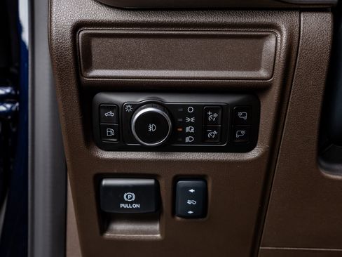 Used 2025 Ford F150 King Ranch w/ FX4 Off-Road Package image 22