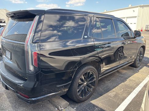 Used 2022 Cadillac Escalade Sport Platinum image 7