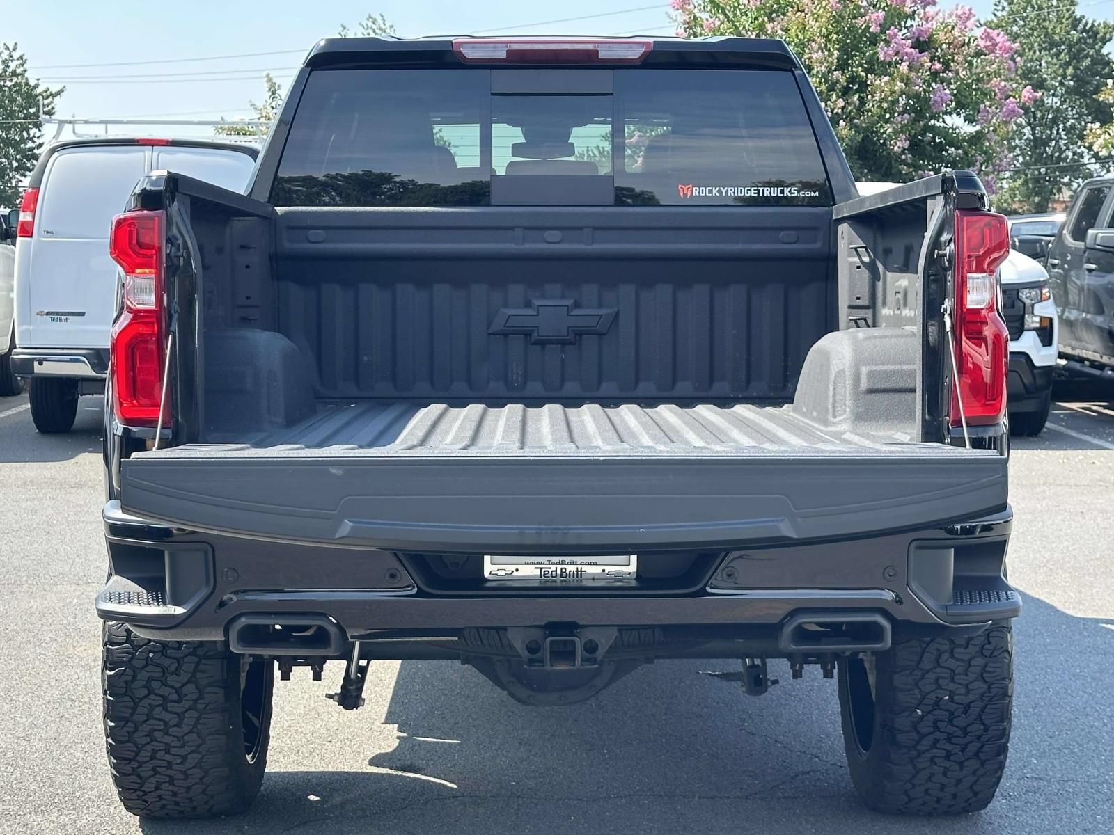 Certified 2023 Chevrolet Silverado 1500 RST AWD/4WD image 26