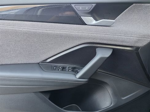 New 2026 Volkswagen Tiguan S image 16