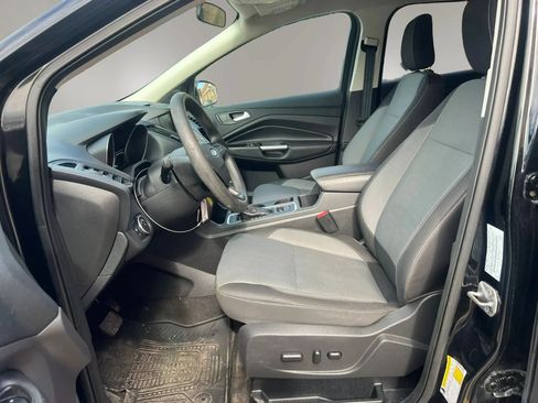 Used 2018 Ford Escape SE w/ SE Sync 3 Package AWD/4WD image 27