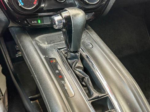 Used 2021 Honda HR-V Sport image 19