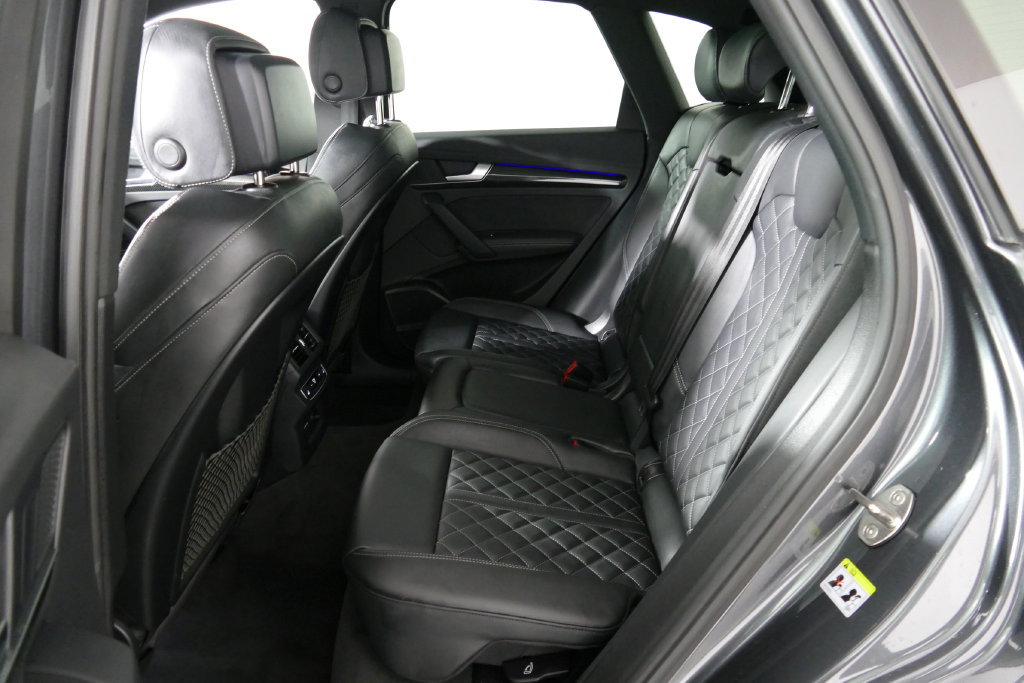 Used 2023 Audi SQ5 Prestige AWD/4WD image 29