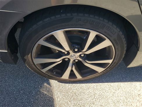 Used 2018 Nissan Maxima 3.5 S image 9