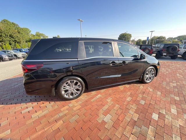 Certified 2025 Honda Odyssey Touring image 35