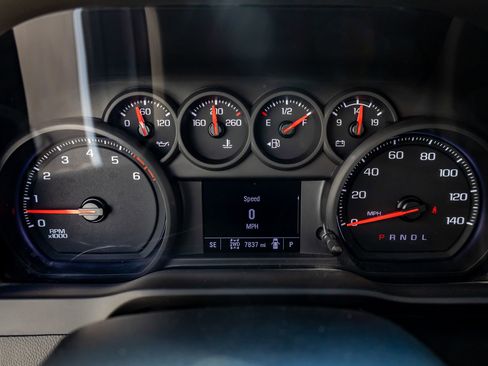 Used 2025 Chevrolet Silverado 2500 W/T w/ WT Convenience Package image 16