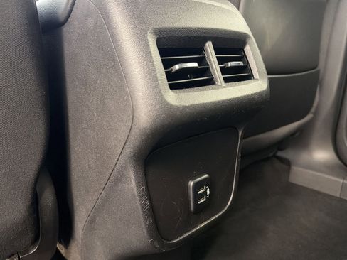 Used 2018 GMC Terrain SLE FWD image 30