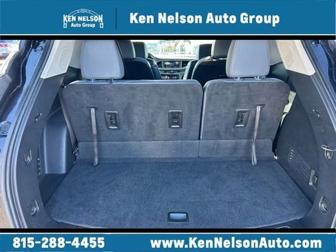 Used 2021 Buick Enclave Essence w/ Sound and Sites Package image 9