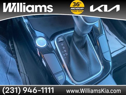 Used 2025 Kia Soul S image 24