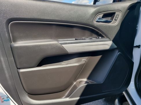 Used 2022 Chevrolet Colorado ZR2 w/ LPO, Power Package image 16