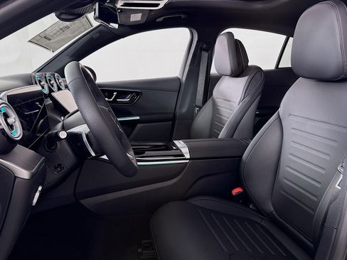 New 2026 Mercedes-Benz GLC 300 4MATIC image 16