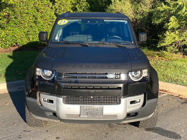 Used 2021 Land Rover Defender 110 SE AWD/4WD image 2