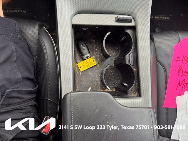 Used 2025 Hyundai Palisade SEL FWD image 21