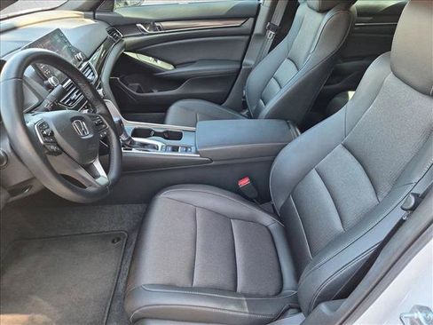 Used 2022 Honda Accord Sport image 11