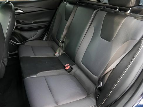 Used 2021 Buick Encore GX Preferred w/ Cold Weather Comfort Package image 30