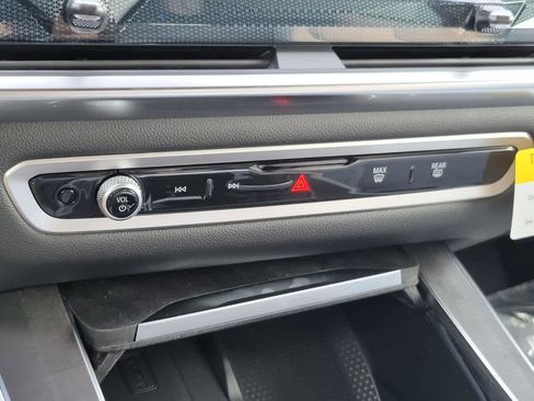 New 2026 BMW X5 xDrive50e w/ M Sport Package image 8