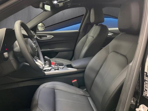 New 2026 Alfa Romeo Giulia AWD w/ Driving Assist Package image 4