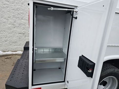 New 2025 Chevrolet Express 3500 w/ Power Convenience Package RWD image 18