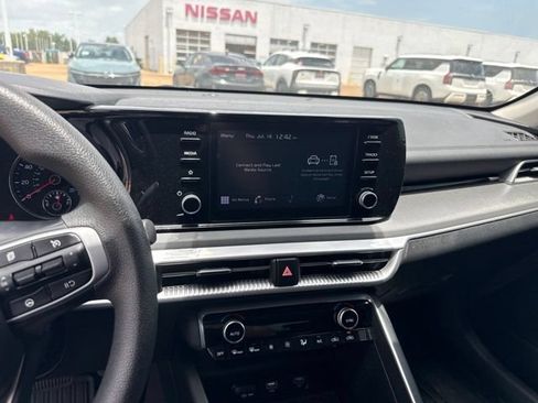 Used 2023 Kia K5 LXS FWD image 12