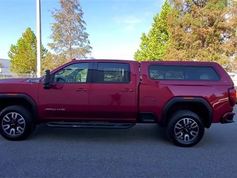 Used 2022 GMC Sierra 2500 AT4 image 5