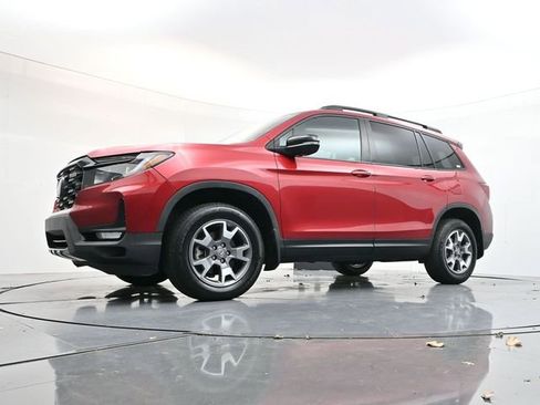 Used 2023 Honda Passport TrailSport image 46