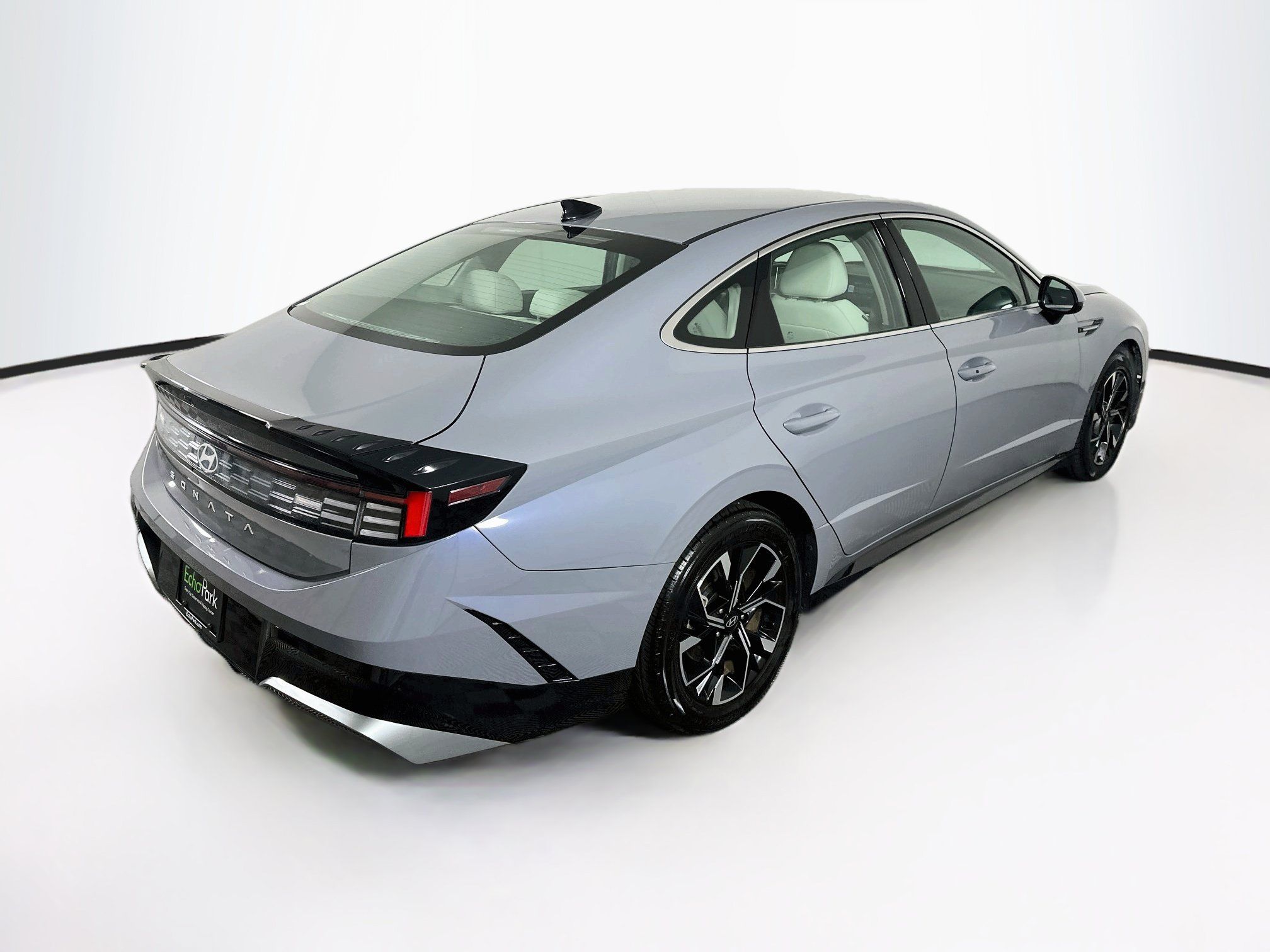 Used 2025 Hyundai Sonata SEL FWD image 9