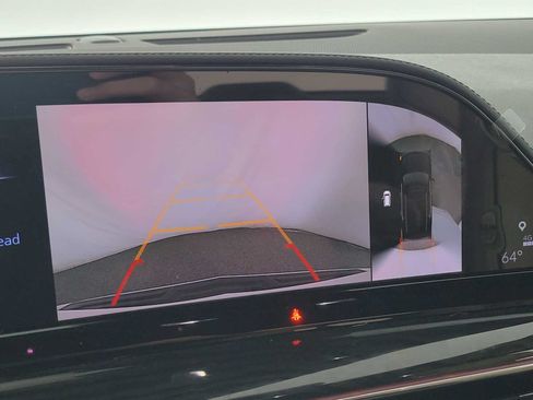 Used 2024 Cadillac Escalade Premium Luxury w/ LPO, Floor Liner Package AWD/4WD image 28