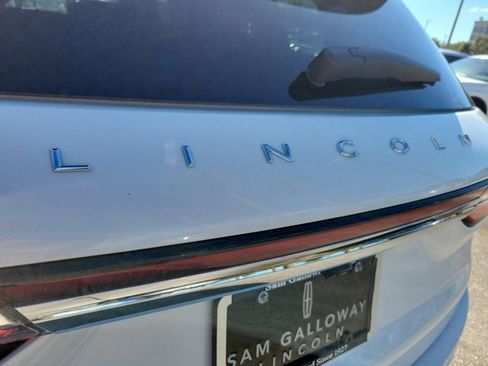 Certified 2023 Lincoln Corsair Reserve w/ Jet Appearance Package image 11