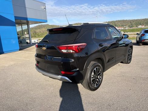 Used 2025 Chevrolet TrailBlazer LT image 4