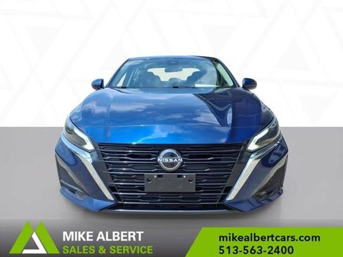 Used 2023 Nissan Altima 2.5 S FWD image 2