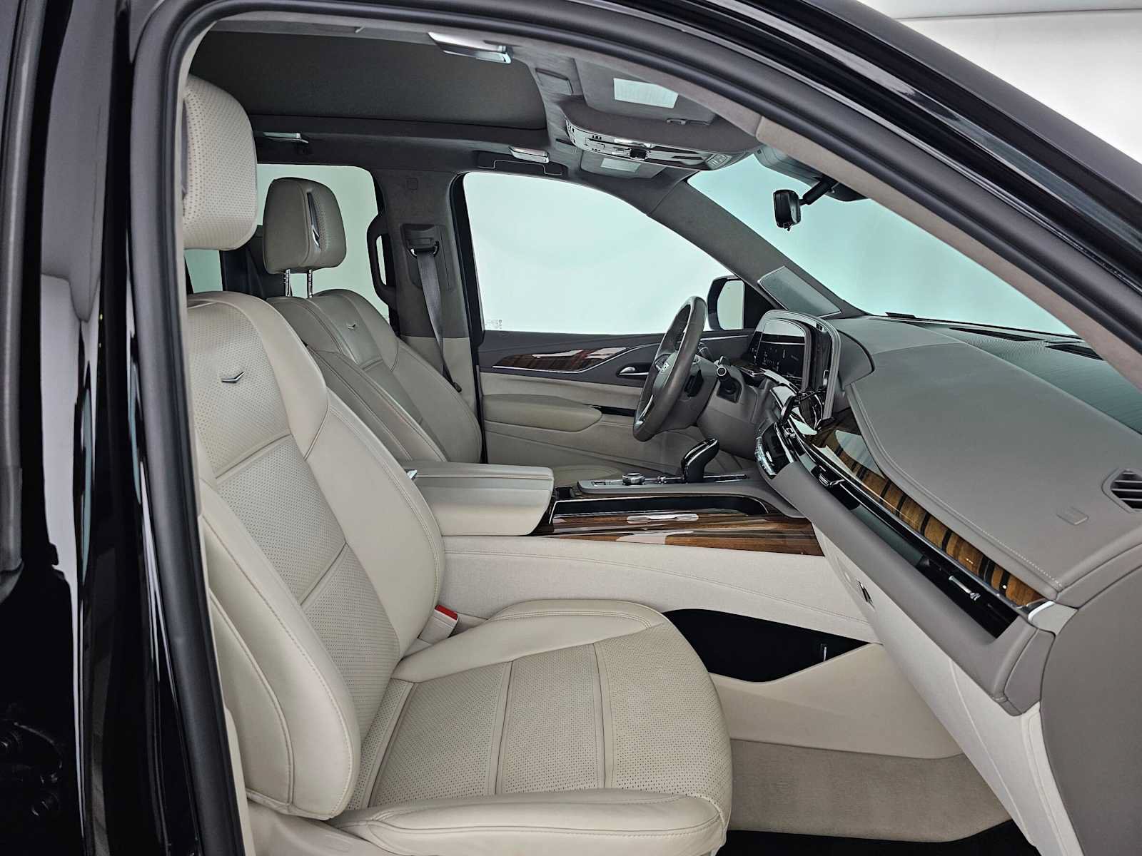 Used 2023 Cadillac Escalade Sport Platinum AWD/4WD image 10