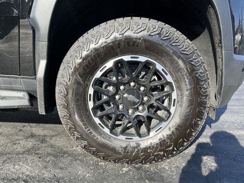 New 2026 Chevrolet Silverado EV Trail Boss w/ Plus Package image 11