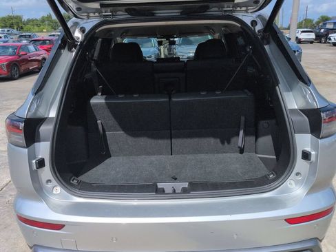 Used 2025 Mitsubishi Outlander SE AWD/4WD image 28
