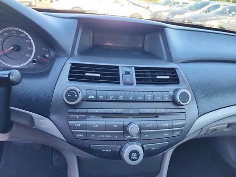 Used 2011 Honda Accord LX image 14