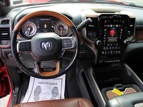 Used 2020 RAM 3500 Limited image 23